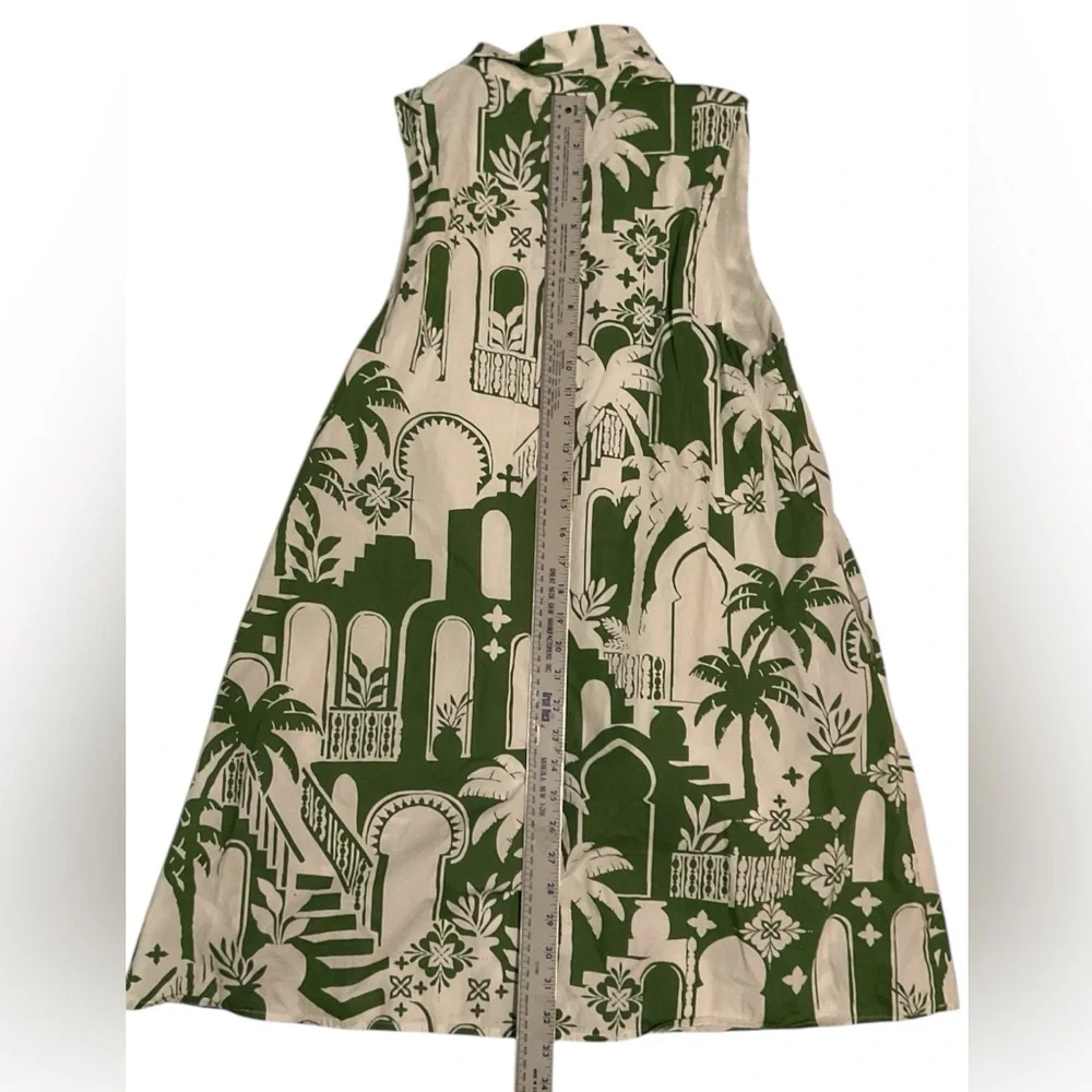 SUGARLIPS Nala City Collared Shift Mini Dress. - Picture 10 of 11